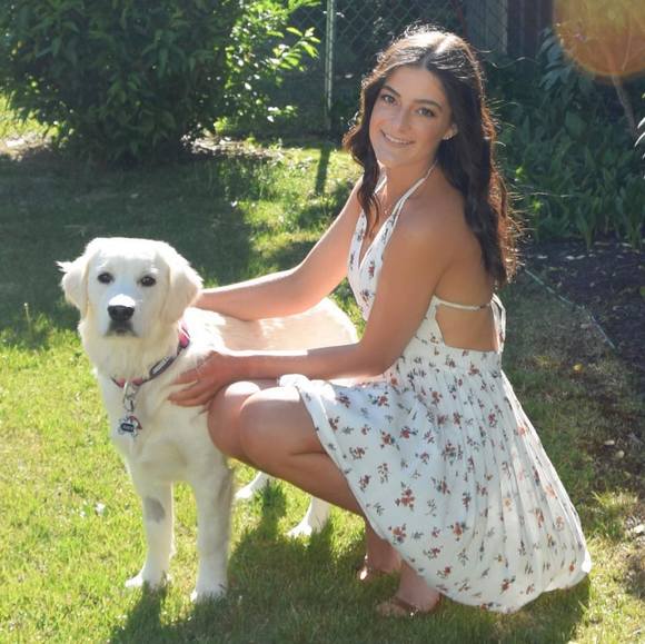 Meet your Posher, Melissa - Picture 1 of 1